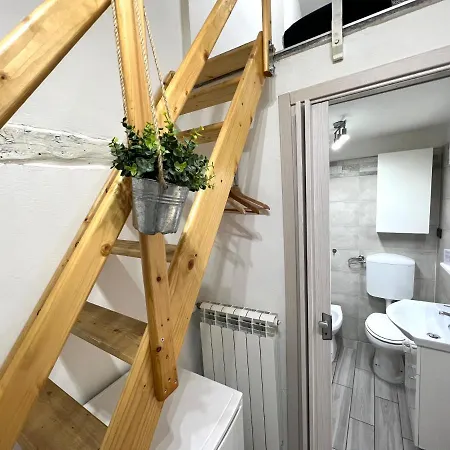 Apartment Air Of A&f