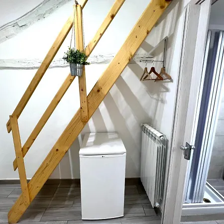Apartment Air Of A&f